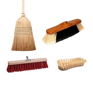 Seprűk, partvisok, kefék