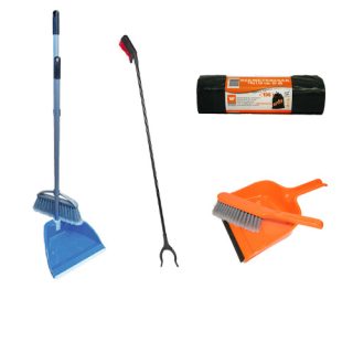 Szemeteszsákok, szemeteslapátok